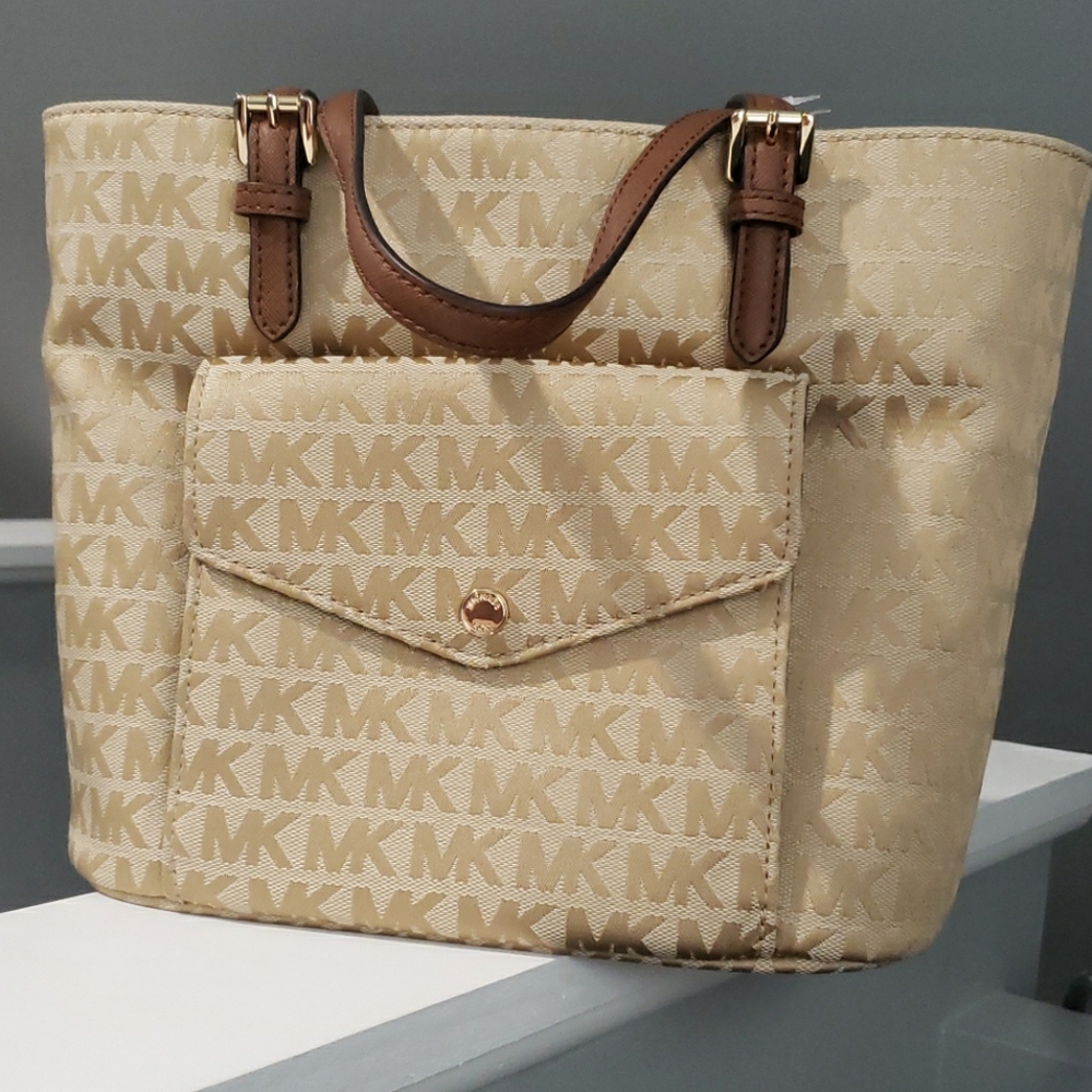 Michael Kors handbag